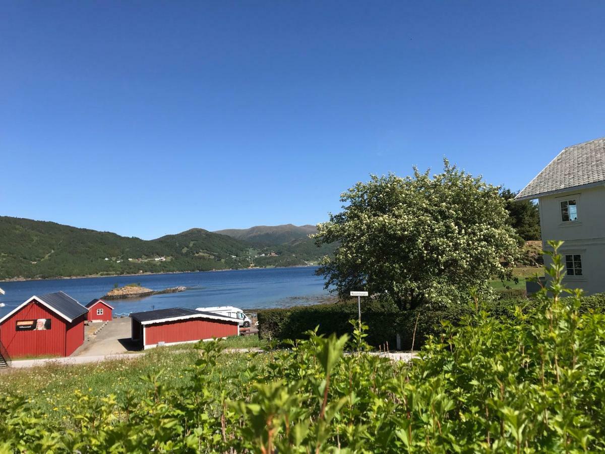 Ola Bua Near The Atlantic Road Διαμέρισμα Lyngstad Εξωτερικό φωτογραφία